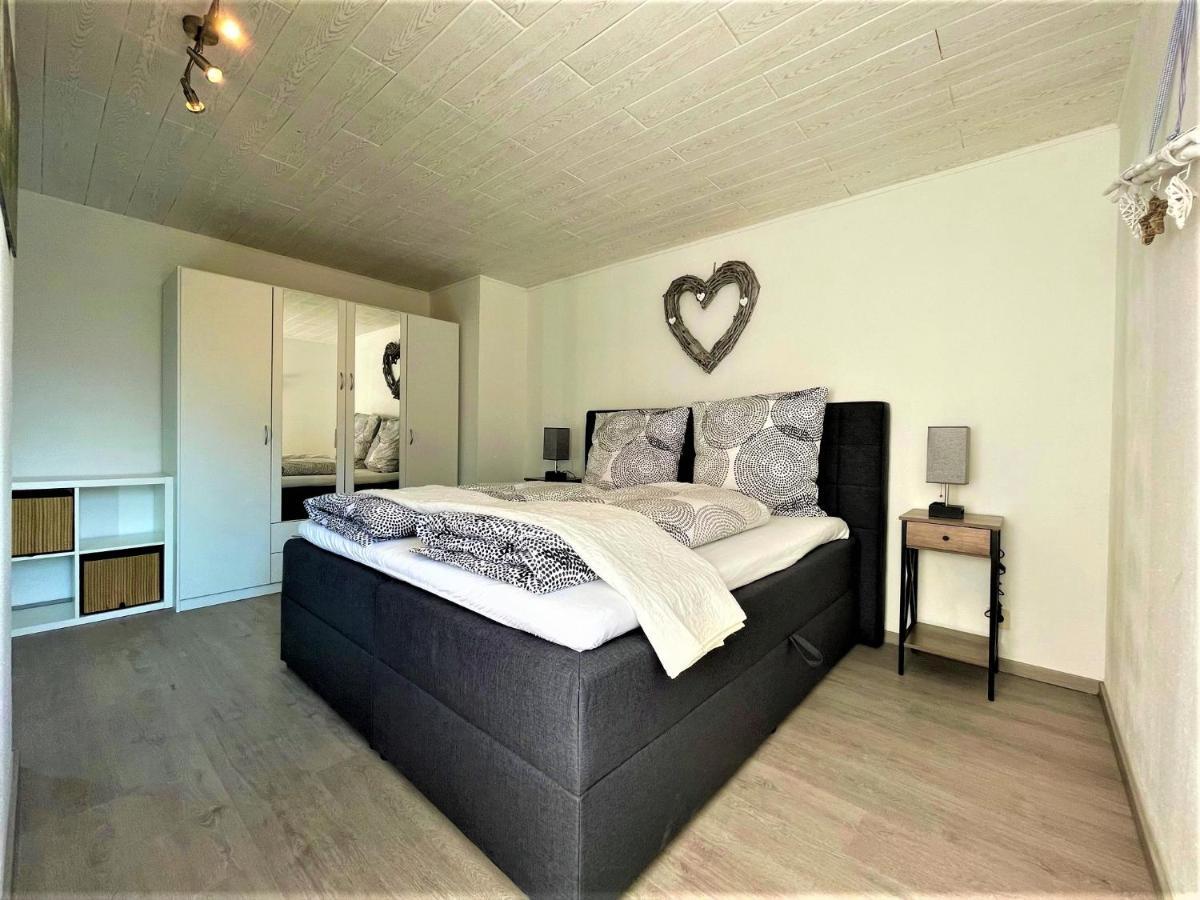 Traumhafter Moselblick, Garten & Lounge, Boxspringbett, Top Lage Apartment Bullay Bagian luar foto